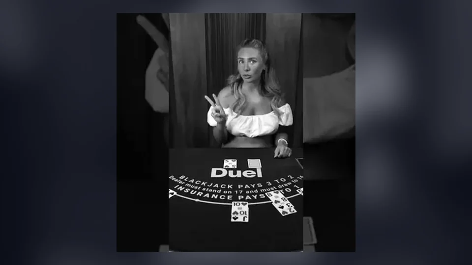 Bonnie Blue at the Duel blackjack table